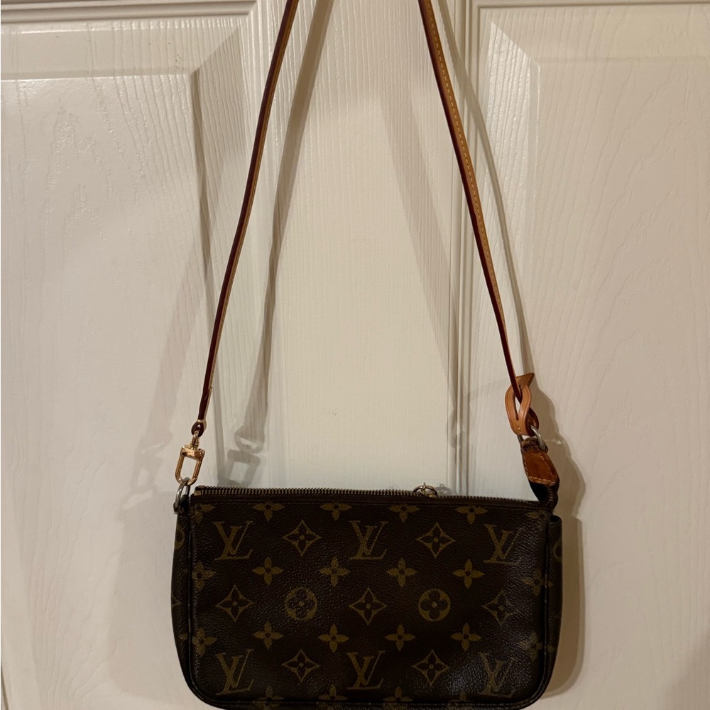 Louis Vuitton Dark Monogram Pochette Accessoires Purse - Picture 2 of 14
